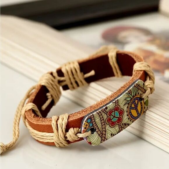 Hemp rope & cowhide bracelet - Picture 2 of 5